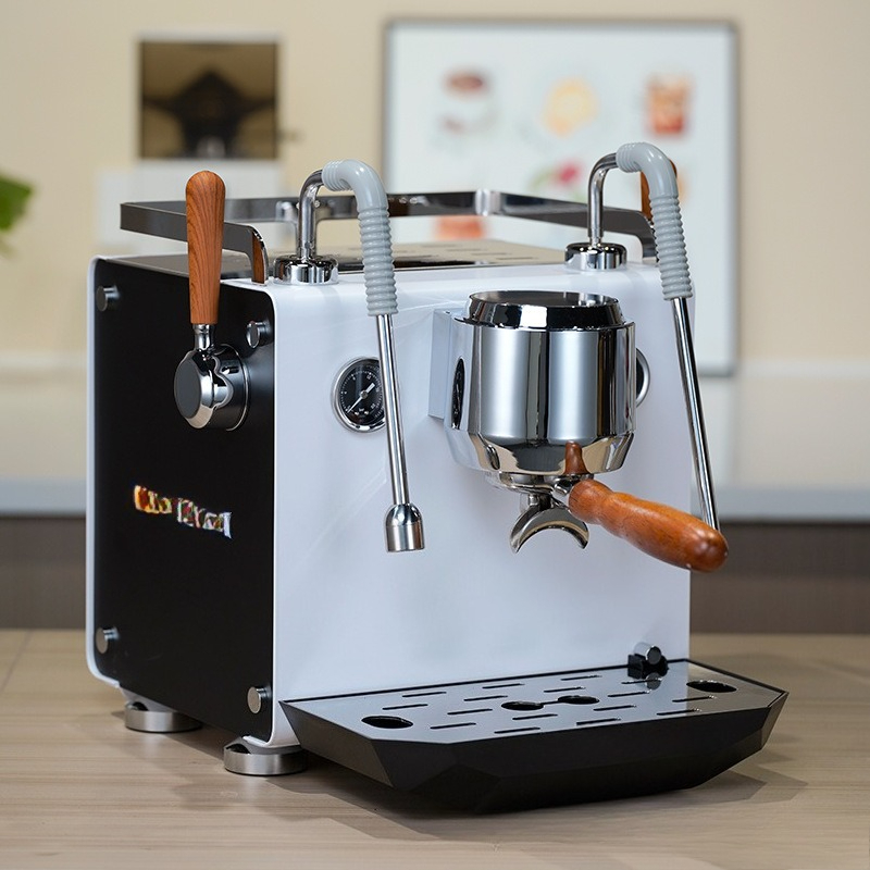 Italian semi-automatic coffee  - Coffee Equipment Manufacturers recension och pris